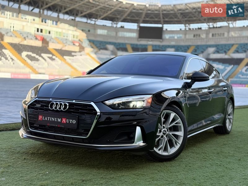Лифтбек Audi A5 2022 в Одессе
