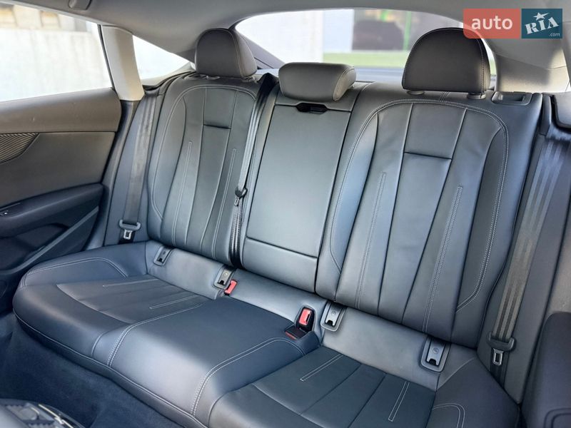 Лифтбек Audi A5 2022 в Одессе