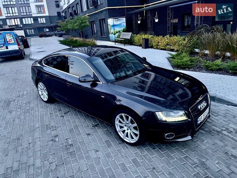 Купе Audi A5 2011 в Києві фото 10 Купе Audi A5 2011 в Києві