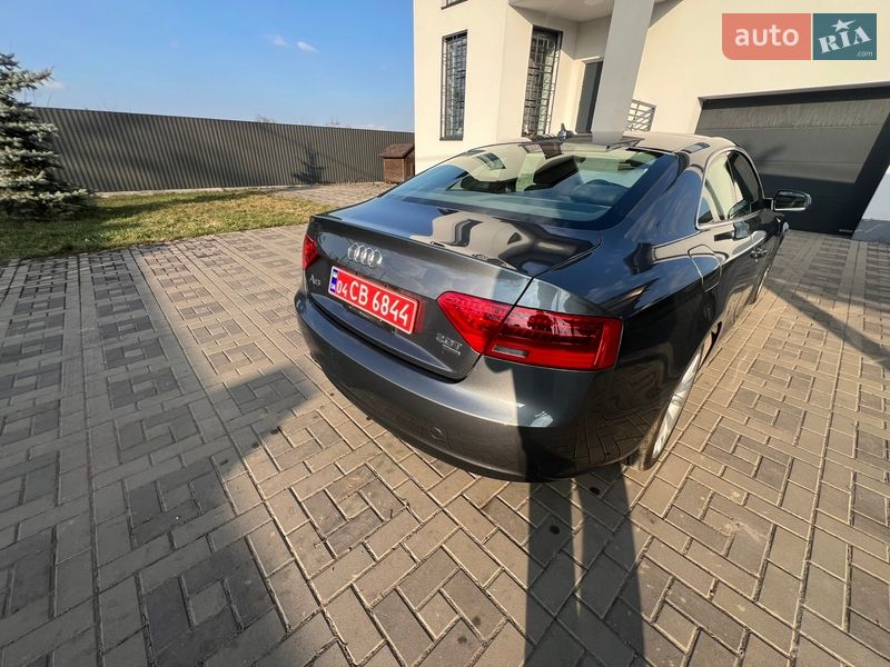 Купе Audi A5 2013 в Киеве