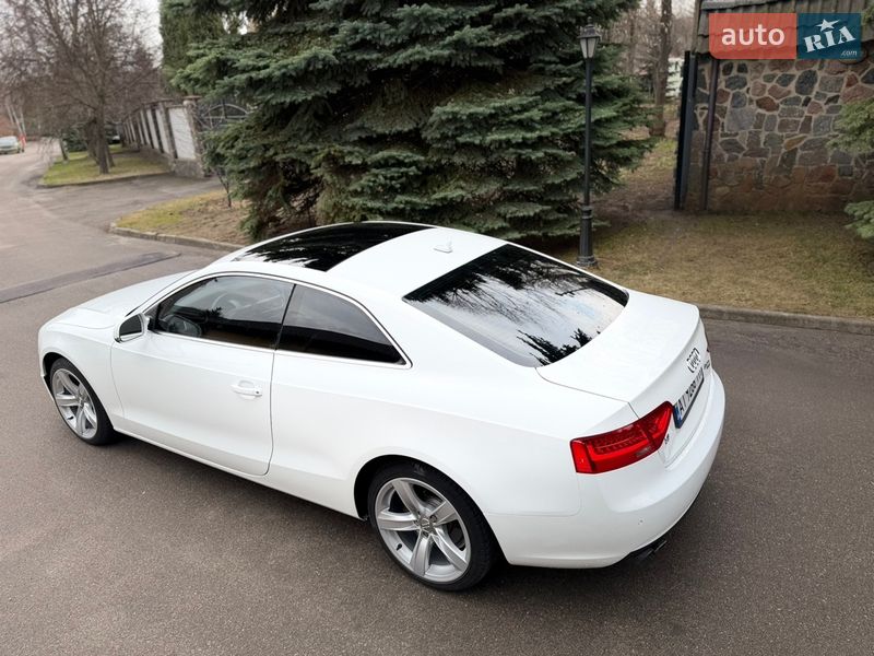 Купе Audi A5 2012 в Киеве