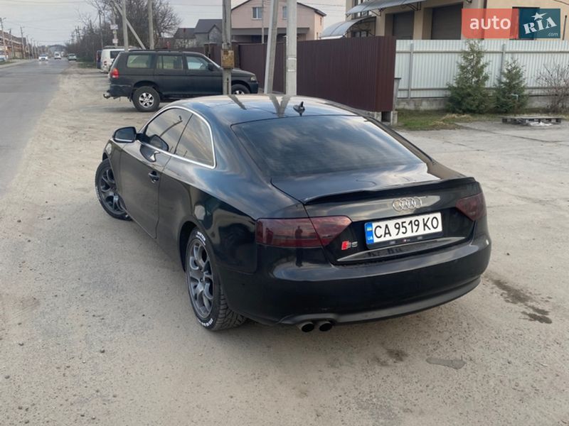 Купе Audi A5 2010 в Борисполе