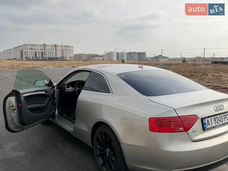 Купе Audi A5 2013 в Киеве
