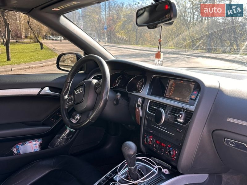 Кабриолет Audi A5 2011 в Буче