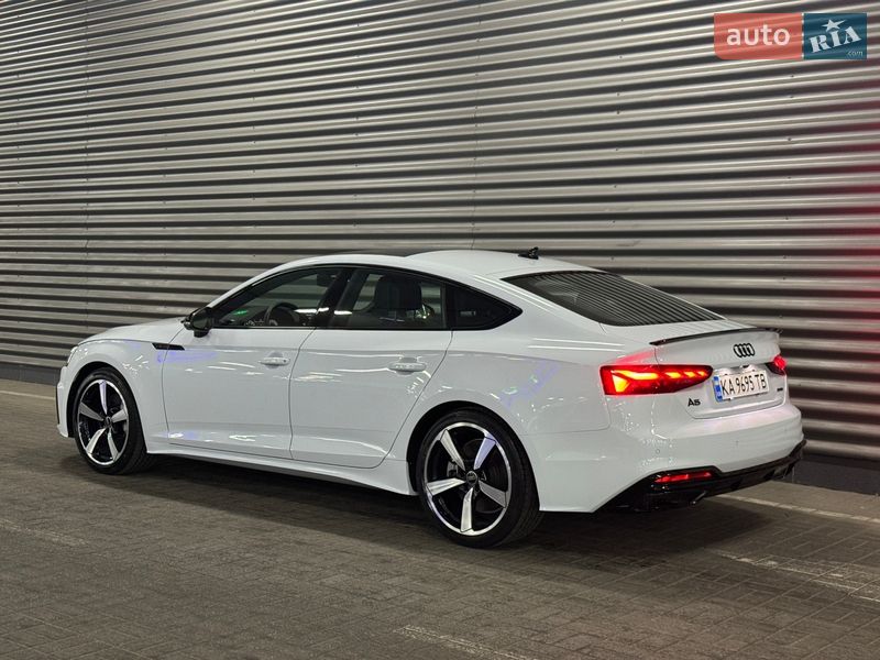 Лифтбек Audi A5 2024 в Киеве фото 27 Лифтбек Audi A5 2024 в Киеве