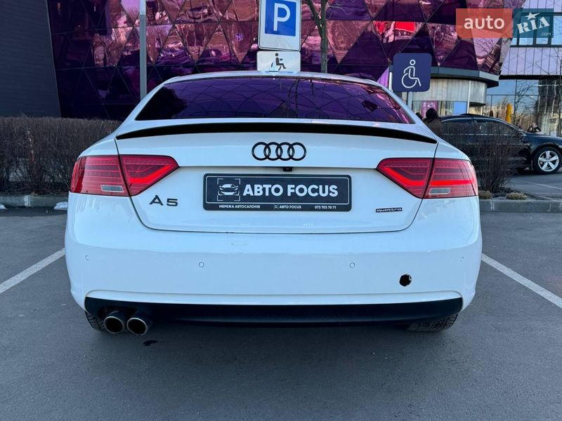 Купе Audi A5 2015 в Києві