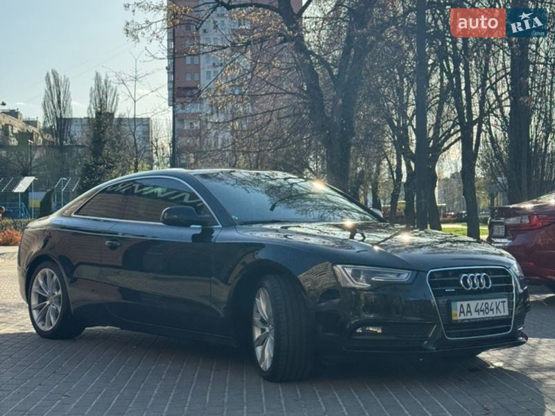 Купе Audi A5 2012 в Києві
