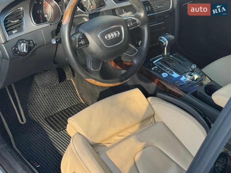 Купе Audi A5 2012 в Києві
