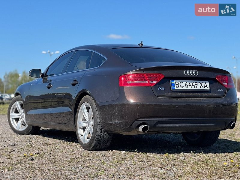 Купе Audi A5 2011 в Львові фото 9 Купе Audi A5 2011 в Львові