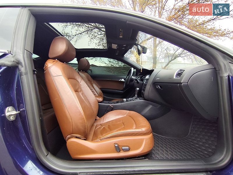 Купе Audi A5 2008 в Києві фото 16 Купе Audi A5 2008 в Києві