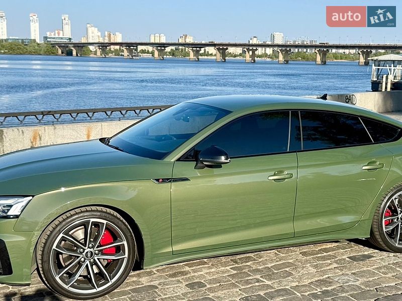 Купе Audi A5 2022 в Киеве