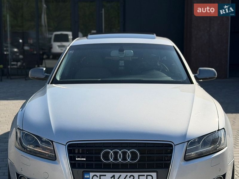 Купе Audi A5 2009 в Черновцах