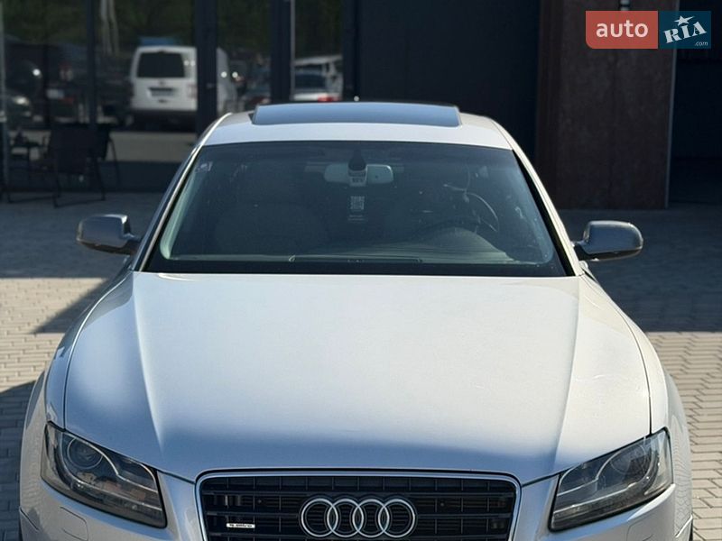 Купе Audi A5 2009 в Черновцах