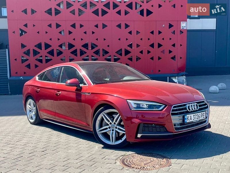 Купе Audi A5 2017 в Киеве