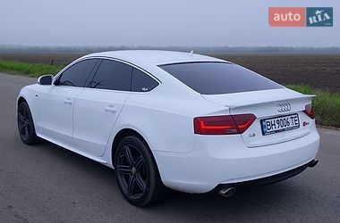 Купе Audi A5 2012 в Раздельной
