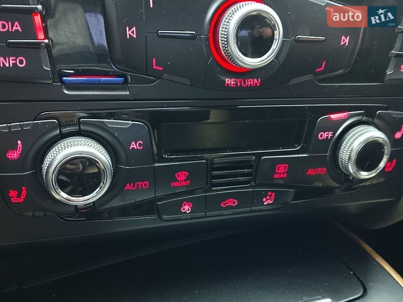 Купе Audi A5 2012 в Раздельной