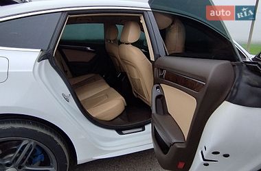 Купе Audi A5 2012 в Раздельной