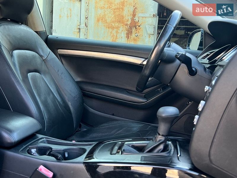 Купе Audi A5 2012 в Запоріжжі