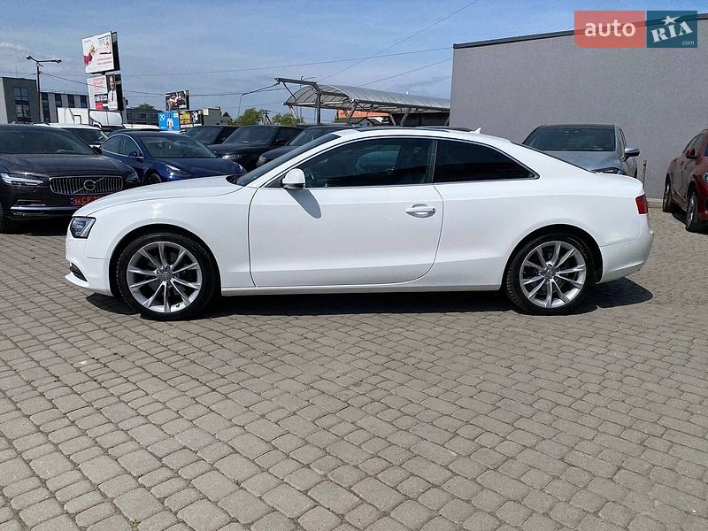Купе Audi A5 2012 в Львові