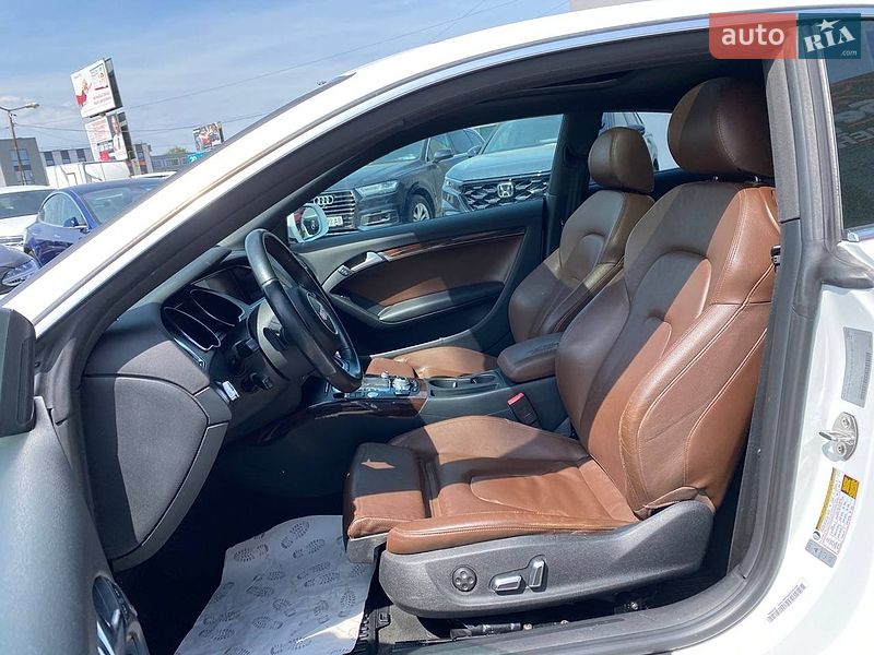 Купе Audi A5 2012 в Львове