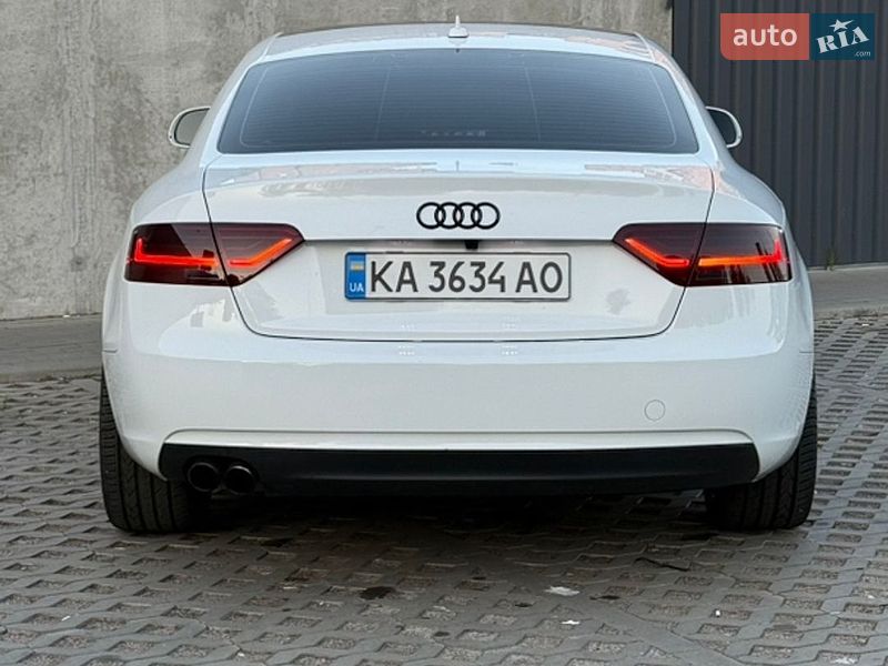 Купе Audi A5 2013 в Києві