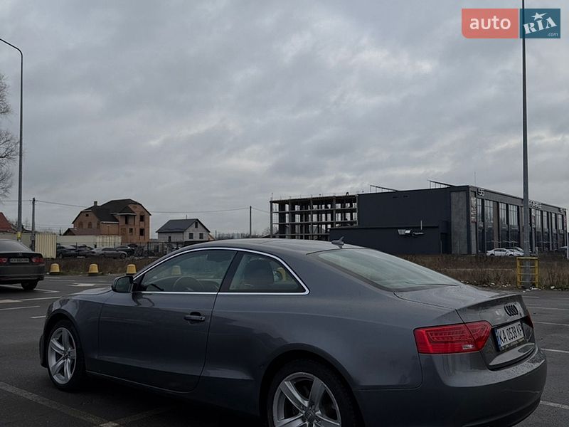 Купе Audi A5 2014 в Киеве