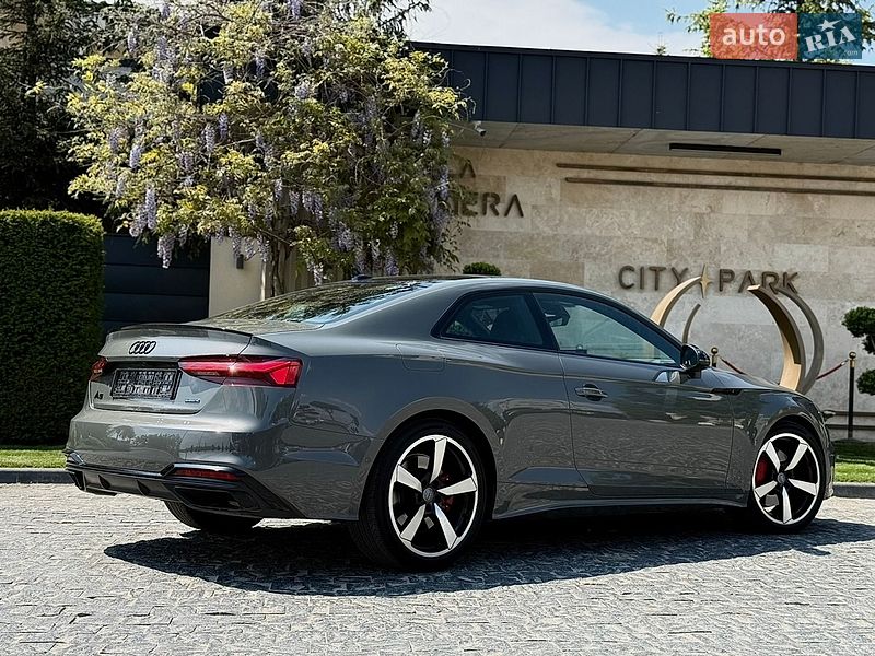 Купе Audi A5 2022 в Львове