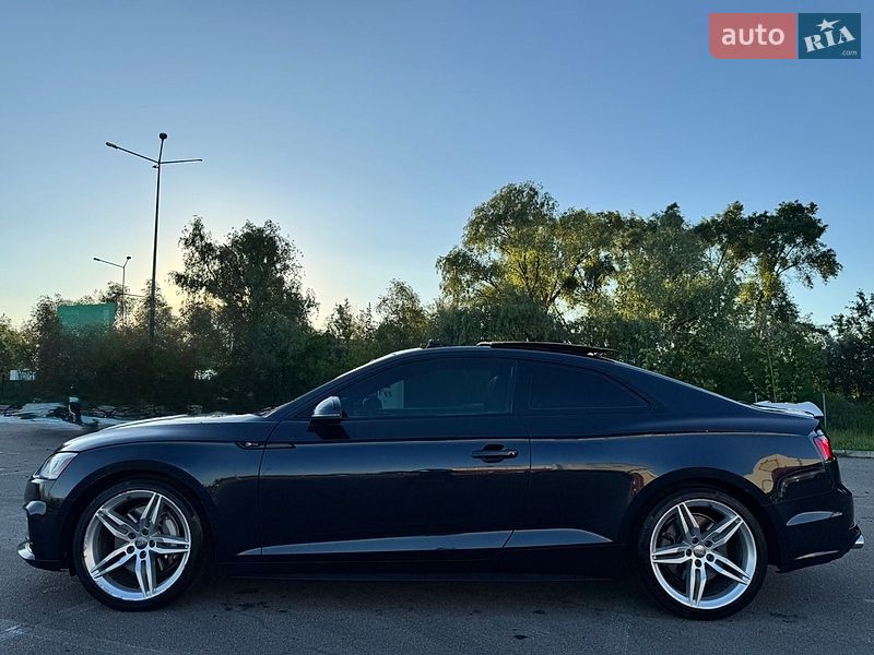 Купе Audi A5 2017 в Киеве