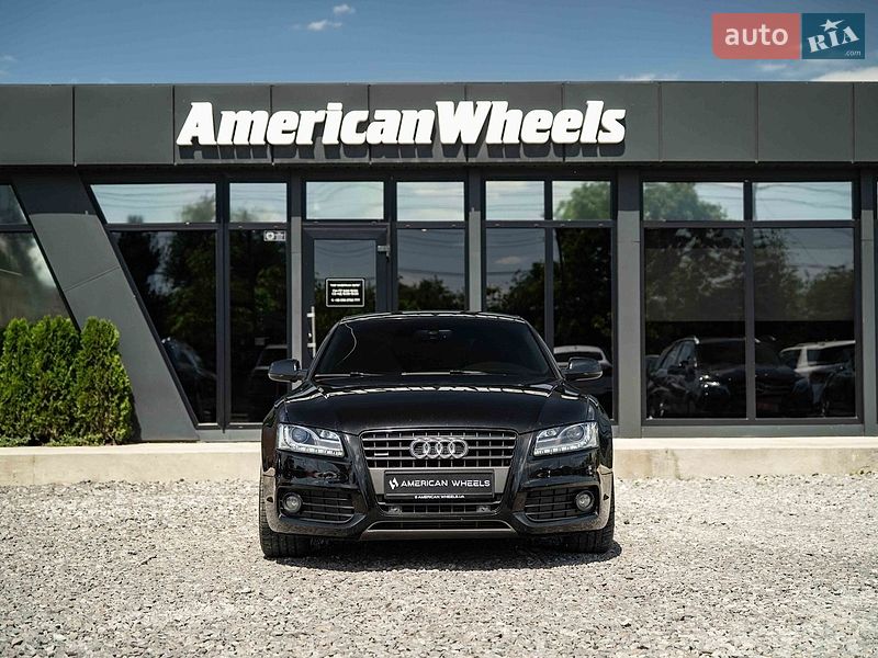 Купе Audi A5 2011 в Черновцах