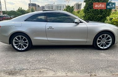 Купе Audi A5 2013 в Львові