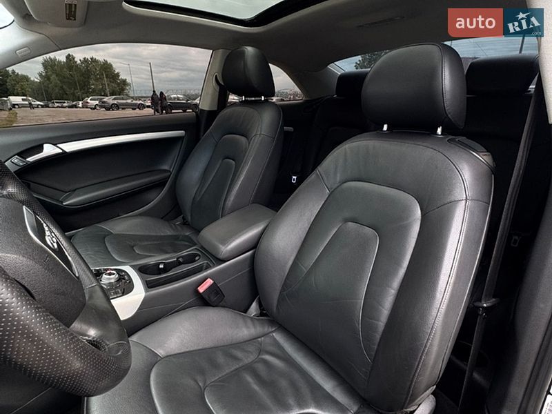 Купе Audi A5 2011 в Киеве