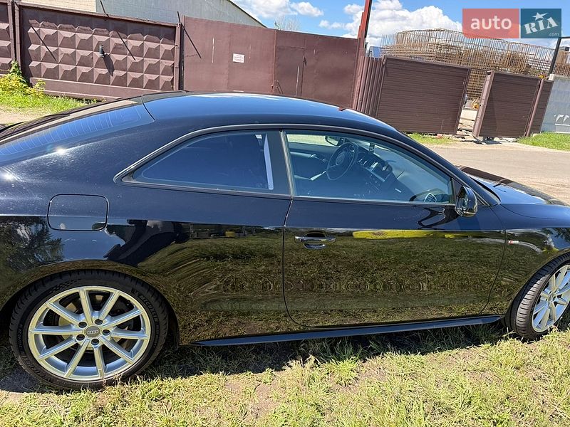 Купе Audi A5 2015 в Киеве