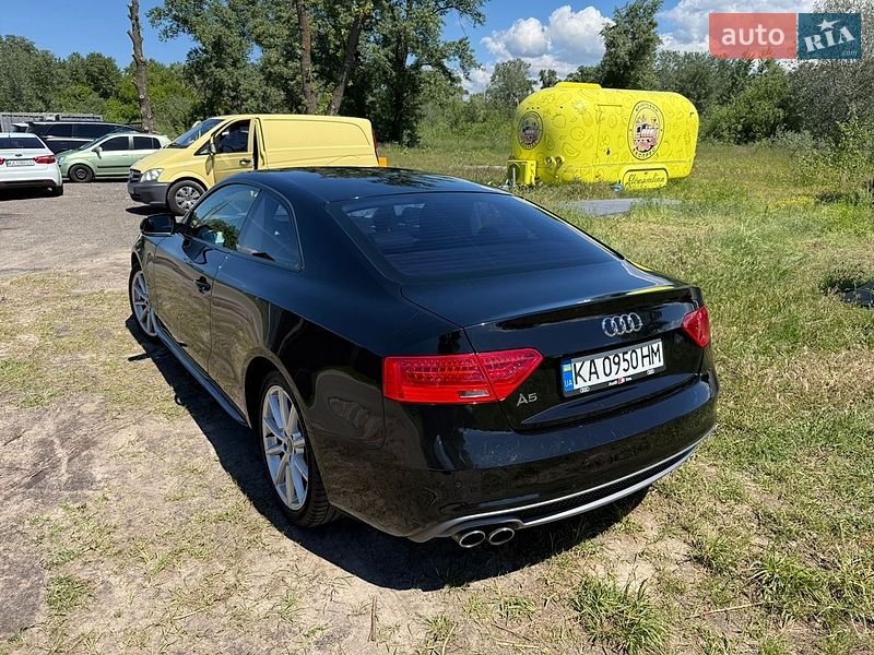 Купе Audi A5 2015 в Киеве
