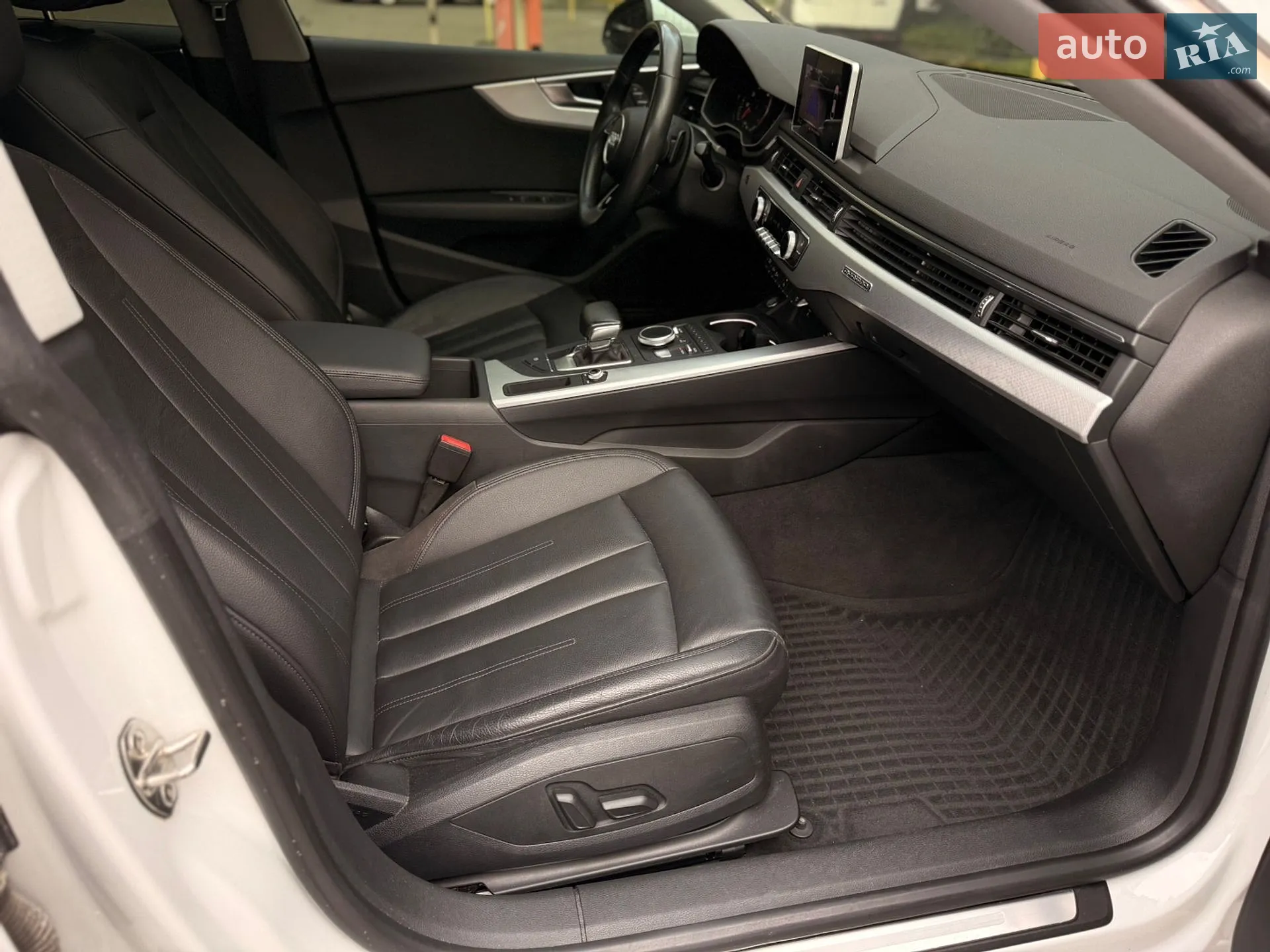 2017 Audi A5 - мініатюра 38