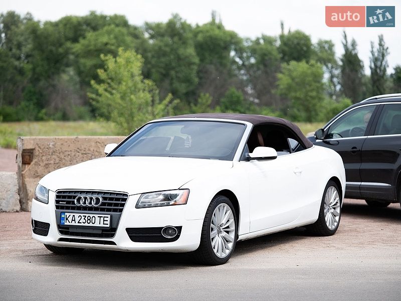 Кабриолет Audi A5 2012 в Киеве