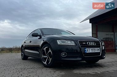 Купе Audi A5 2010 в Отынии