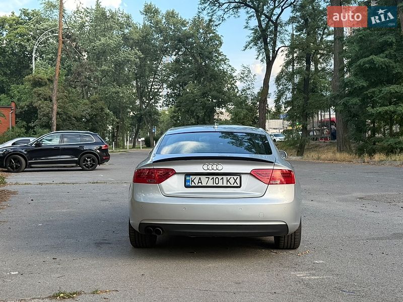 Купе Audi A5 2013 в Киеве