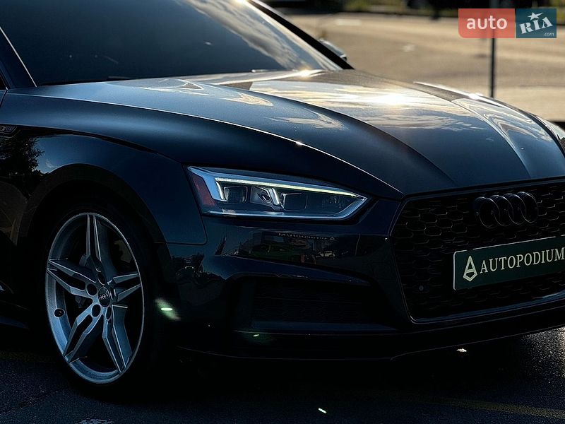 Купе Audi A5 2017 в Киеве