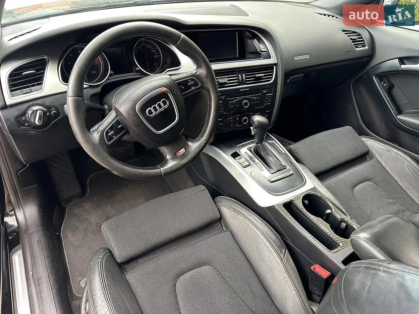 2010 Audi A5 - мініатюра 5
