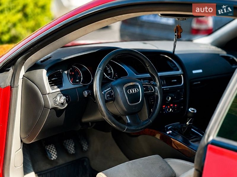 Купе Audi A5 2007 в Черновцах