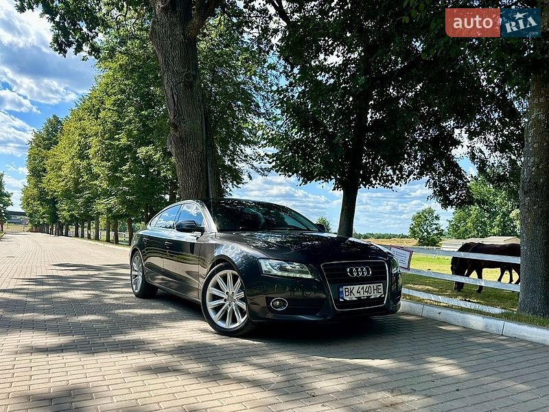 Audi A5 2011 Audi A5 2011