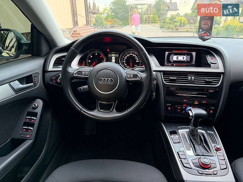 Купе Audi A5 2014 в Стрию