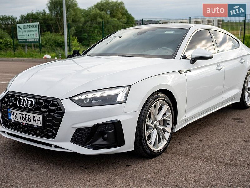 Ліфтбек Audi A5 2020 в Рівному фото 4 Ліфтбек Audi A5 2020 в Рівному