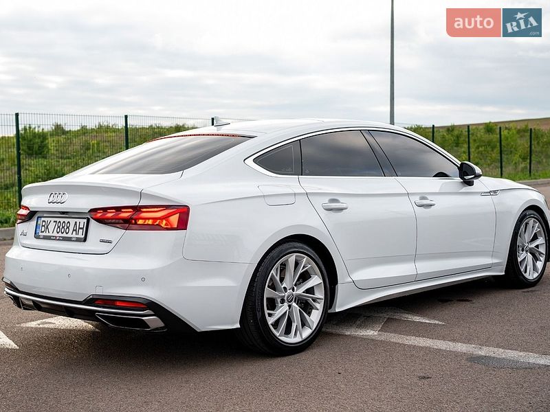 Ліфтбек Audi A5 2020 в Рівному фото 5 Ліфтбек Audi A5 2020 в Рівному