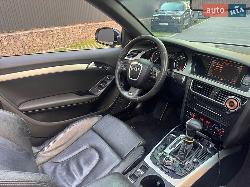 Кабриолет Audi A5 2011 в Ивано-Франковске