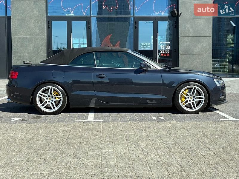 Кабриолет Audi A5 2013 в Киеве