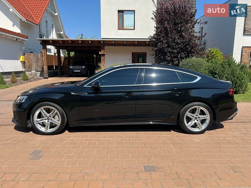 Лифтбек Audi A5 2021 в Киеве