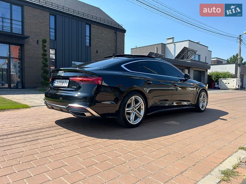 Лифтбек Audi A5 2021 в Киеве