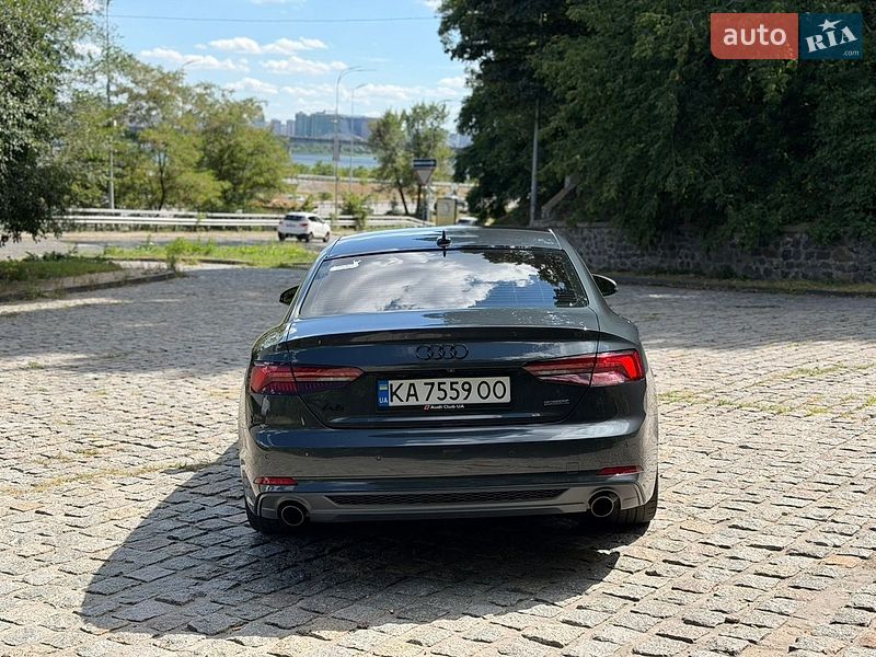 Купе Audi A5 2018 в Киеве