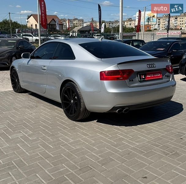 Купе Audi A5 2012 в Кропивницькому